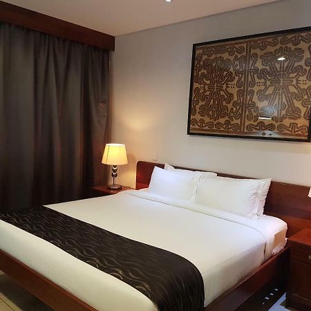 פורט מורסבי Paddy'S Hotel & Apartments מראה חיצוני תמונה